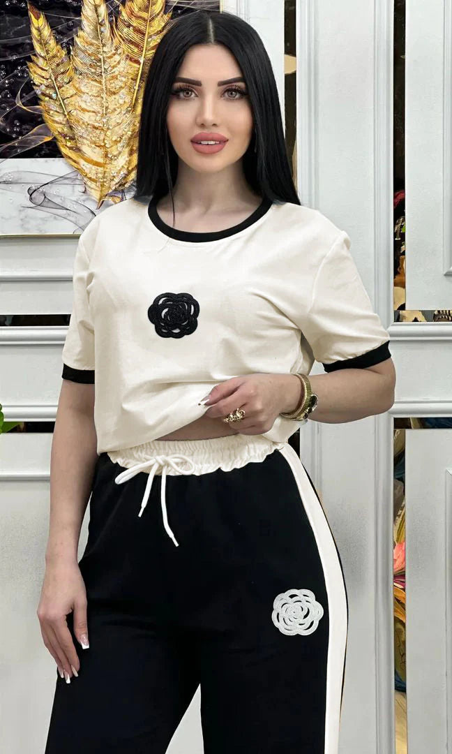 WHITE FLOWER  PRINTED NIGHT SUIT