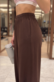 Women Wide-leg Trouser With Scalloped Edge - Mocha