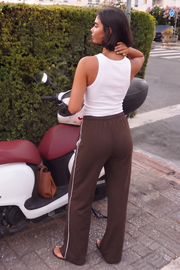 Women Wide-leg Plush Trouser With Trim Detail - Mocha