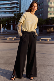 Women Smart Pocket Wide-leg Trouser - Black